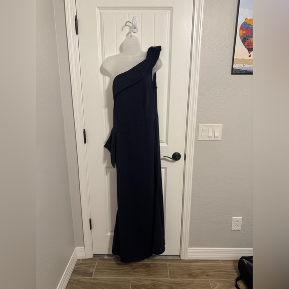 Cute Cherry women’s Navy Blue Off-Shoulder Evening Dress. - Picture 4 of 4